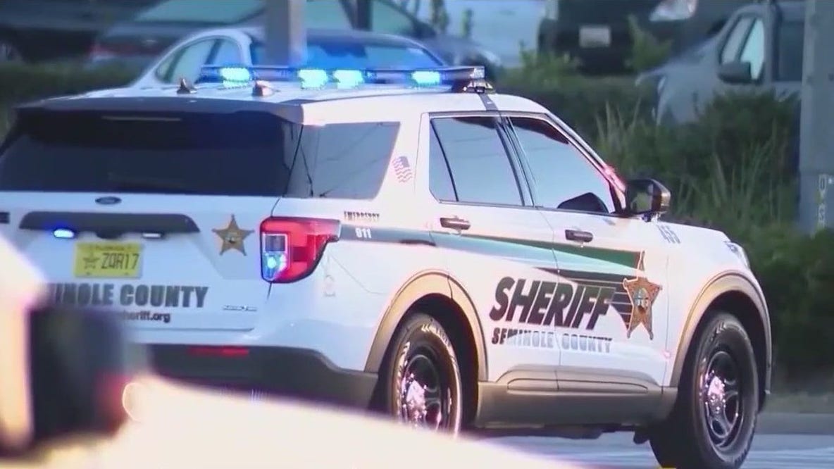 Deputies search for man wanted in shooting
